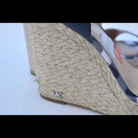 Michael Kors espradille wedges - Picture 4 of 7